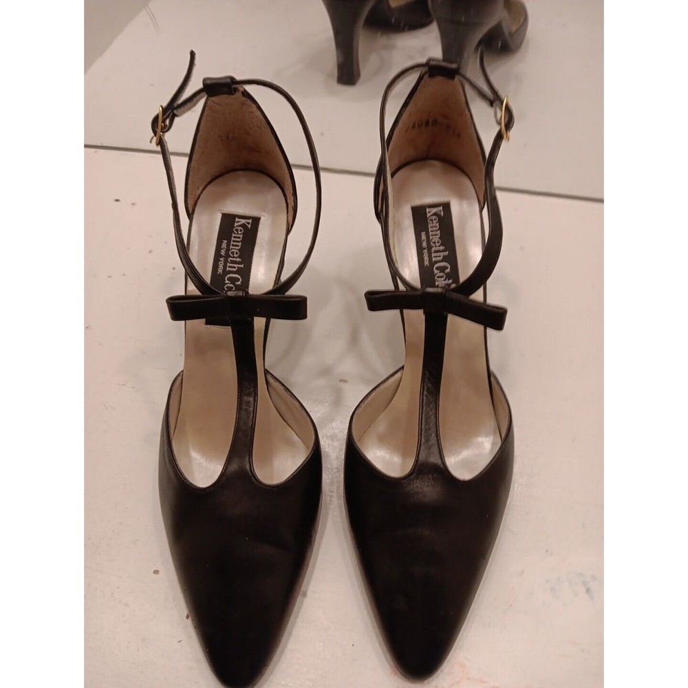 Kenneth Cole Black T-Strap Heels